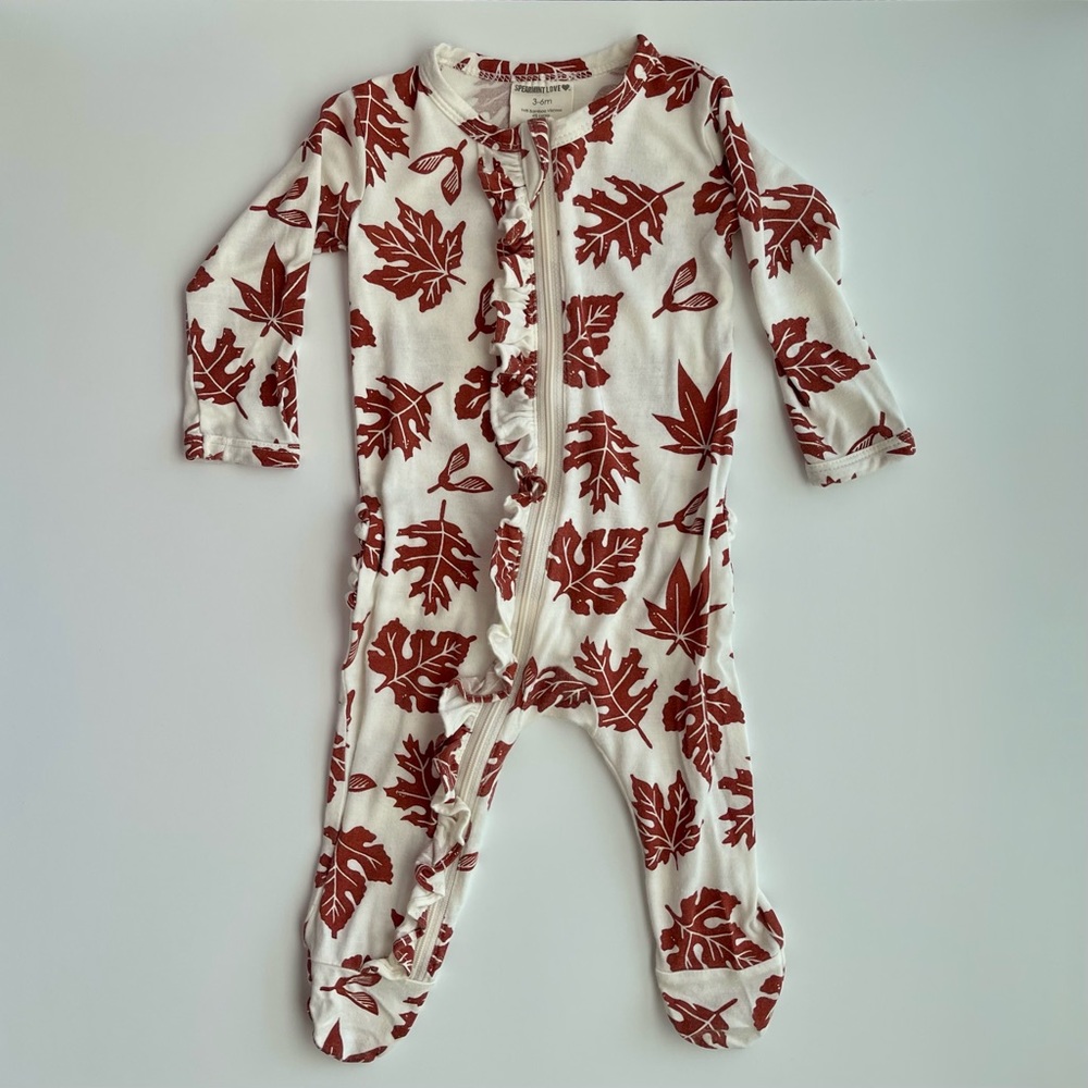 SpearmintLOVE Ruffle Zipper Footie – Autumn Leaf Print Size 3 to 6 Months